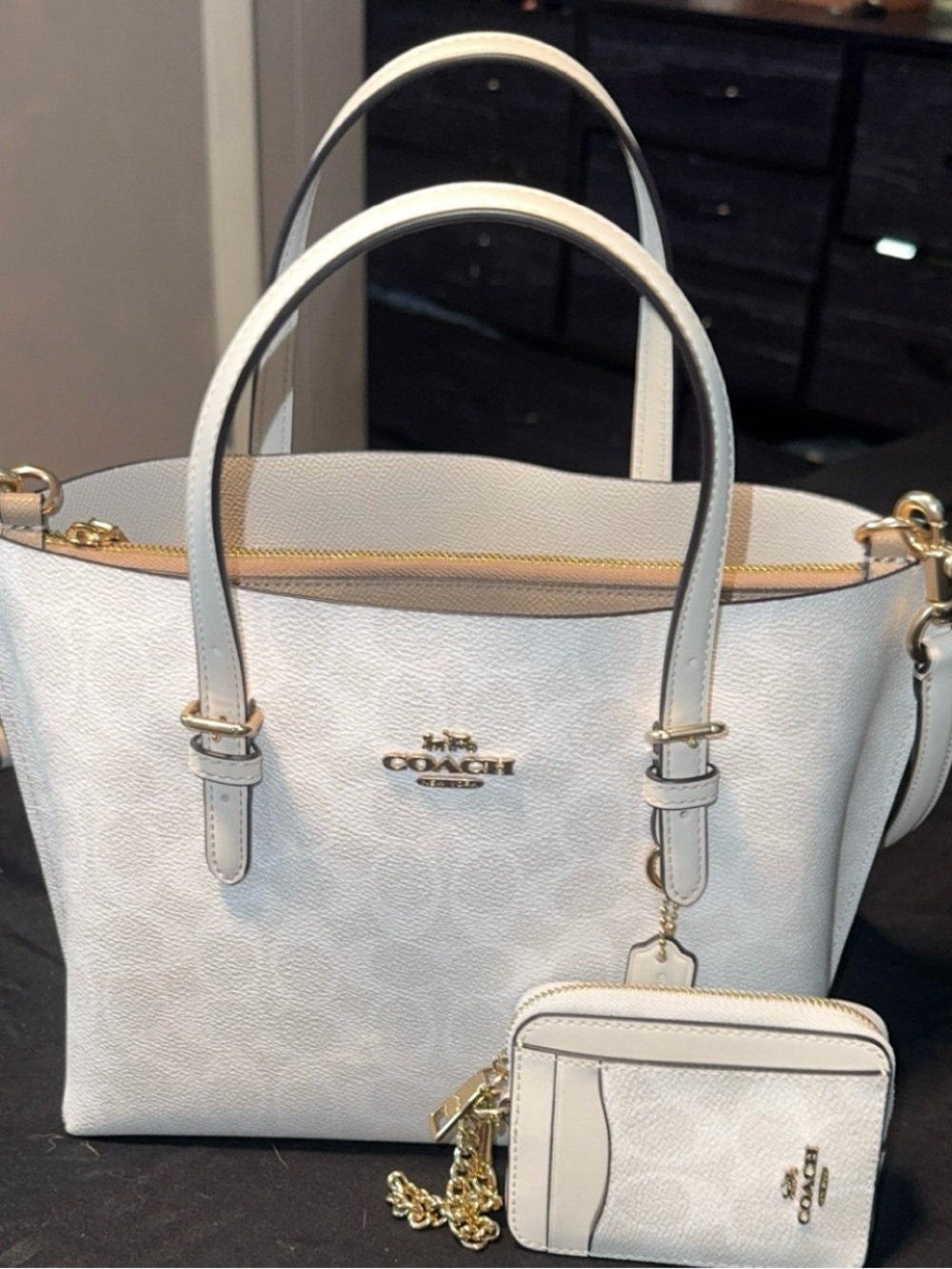 Coach White Pebbled Leather Tote with Coin Pouch and Gold Hardware